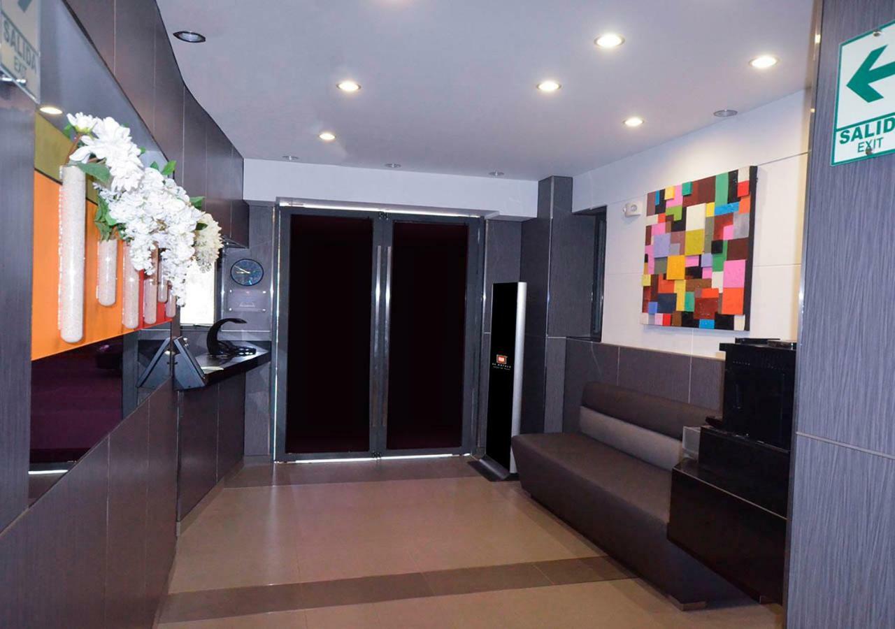 Qp Hotels Trujillo Esterno foto